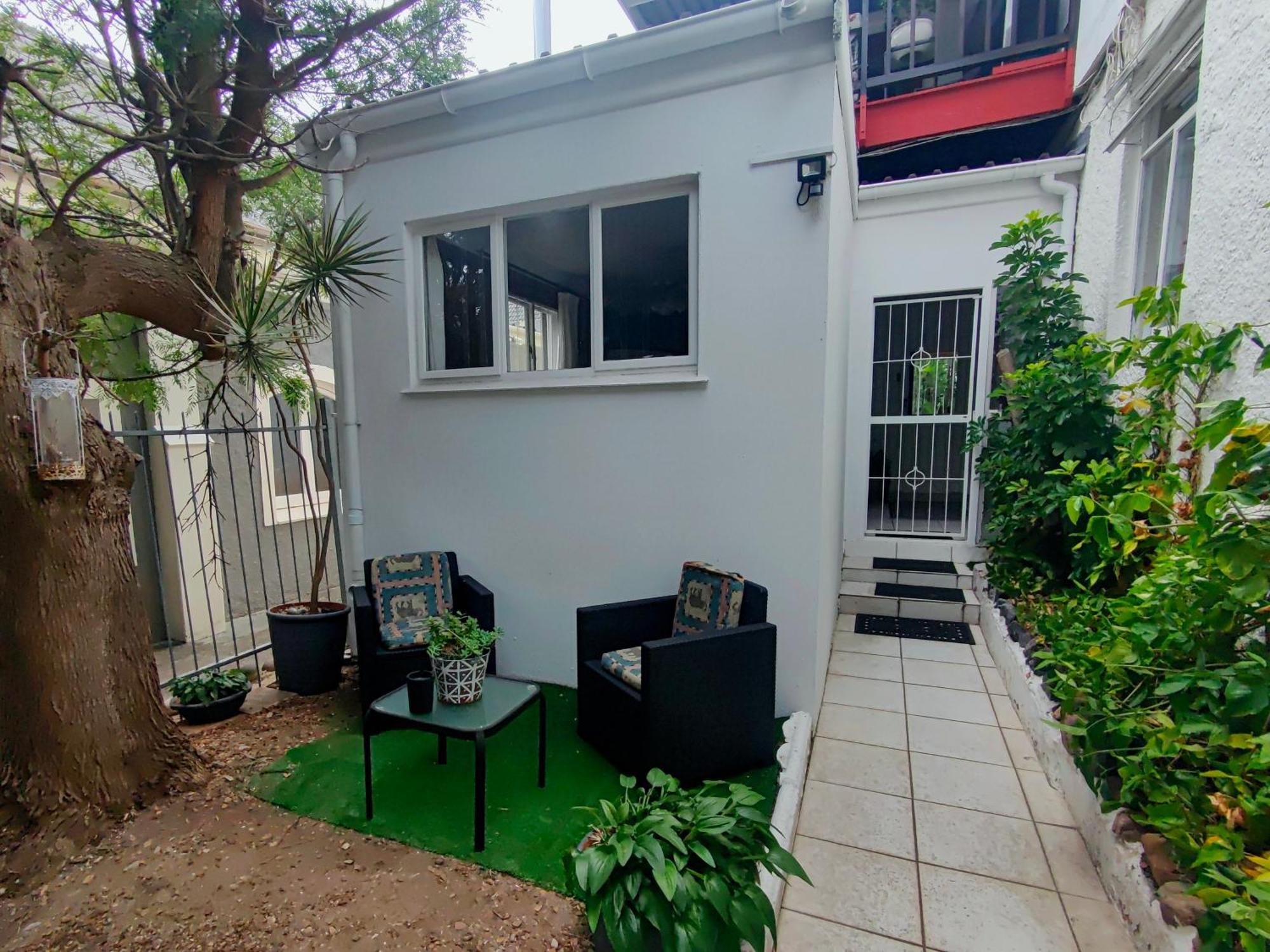 Swiss Cottage Guest House Cape Town Exterior photo